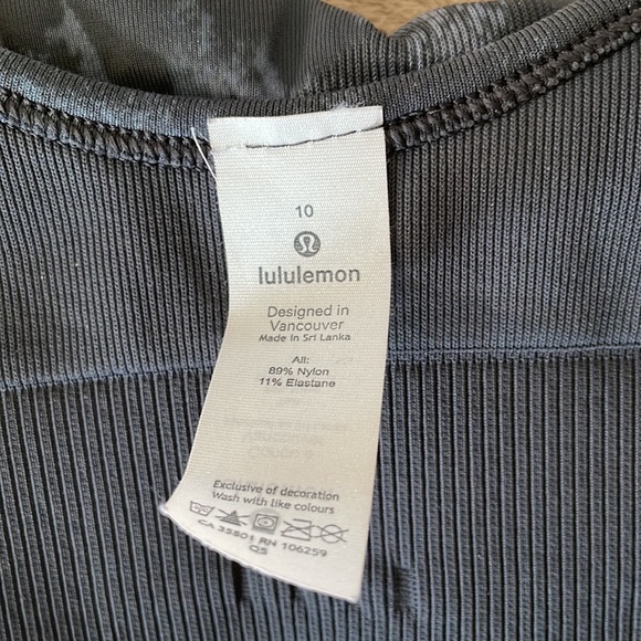 Lululemon Sports Bra - Picture 3 of 3